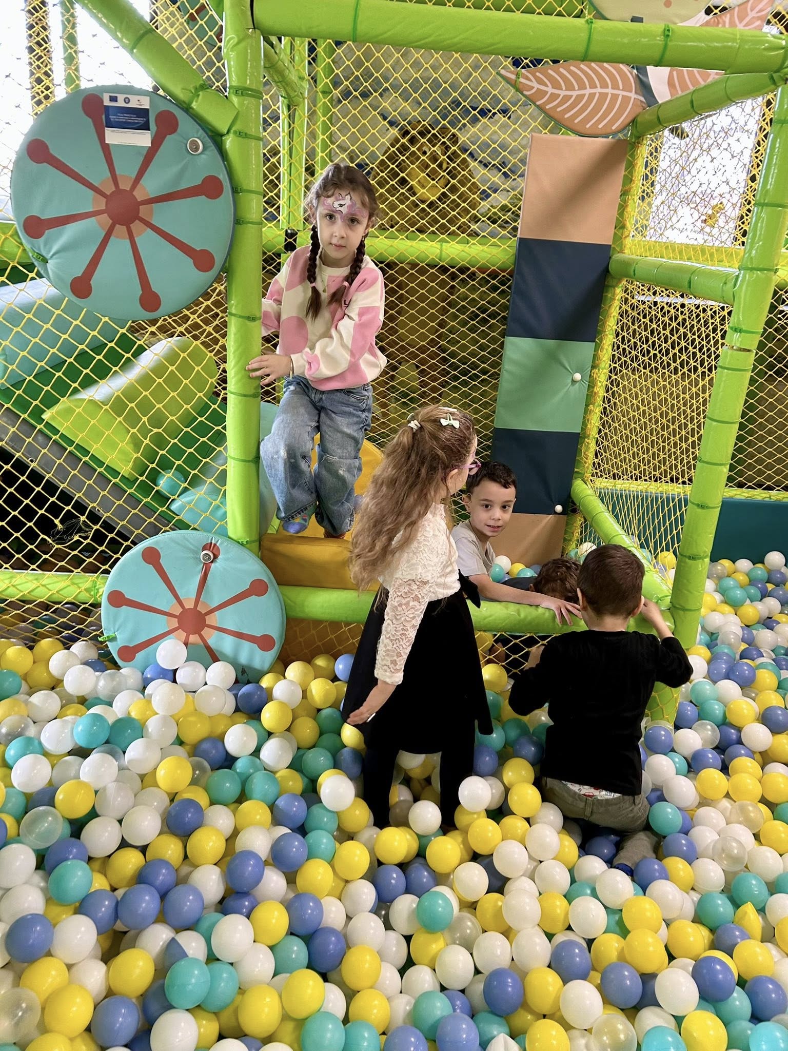 633400156_1599577845511014_4360356115760723688_n