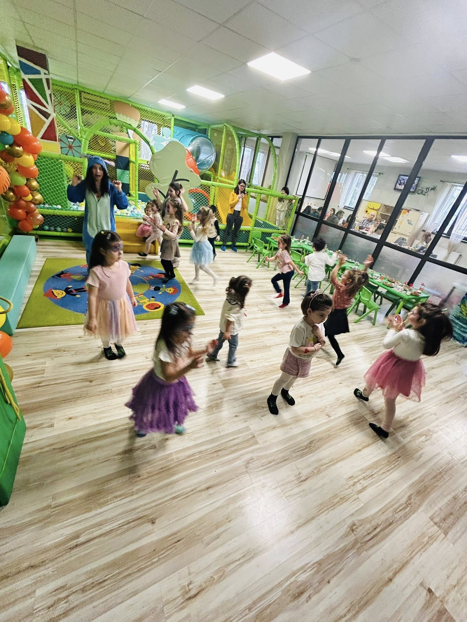 643765298_1612932814175517_6111361632084778930_n